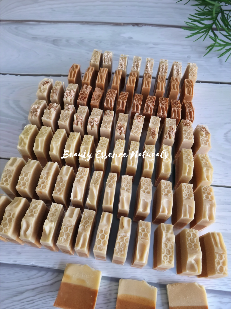 FREE SAMPLES Milky Turmeric Kojic Soap ( NOV 30 2025 READY)