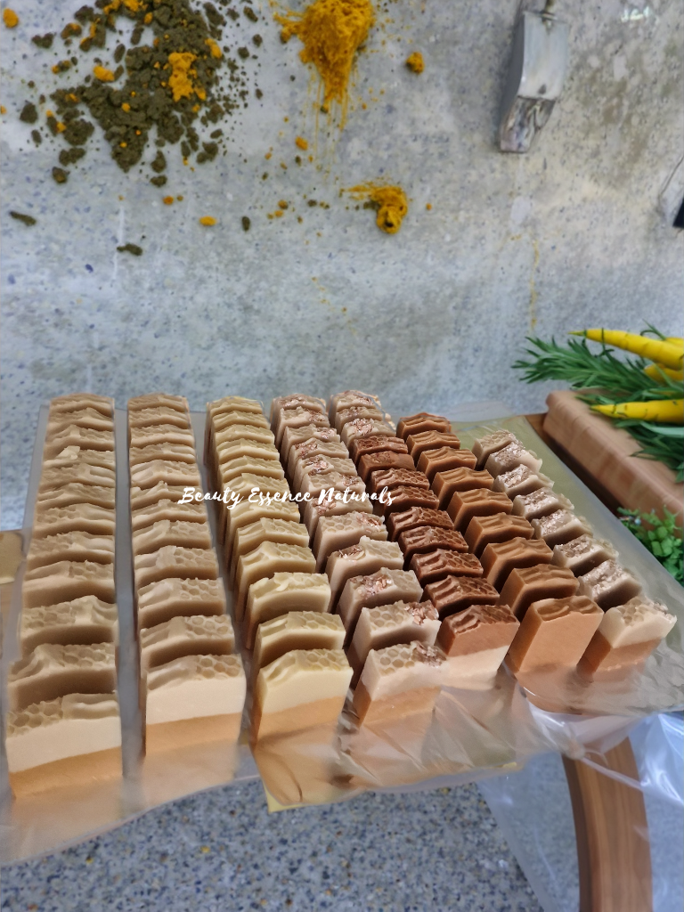 FREE SAMPLES Milky Turmeric Kojic Soap ( NOV 30 2025 READY)